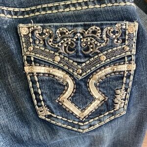 Cedar Rose 🌹 Women's Embellished Boot Cut Jeans